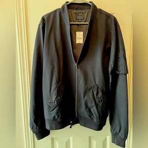 NWT Mens Large J. Crew Bomber Jacket. Navy Blue.